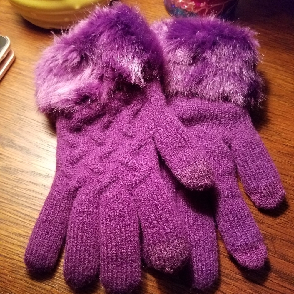 Tropical Blossom Fur Accent Gloves